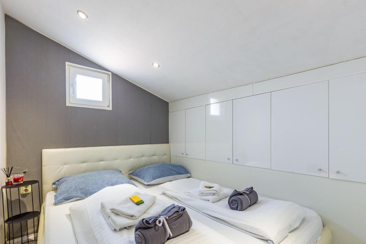 Alpha loft 1BR apartment in center Zara Esterno foto