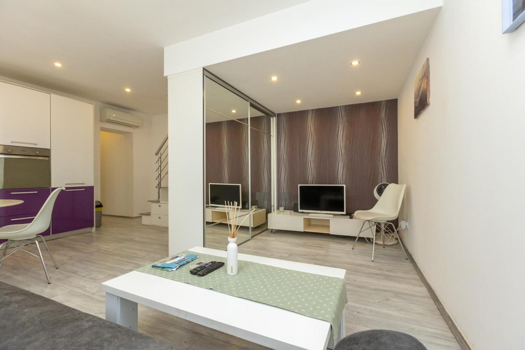 Alpha loft 1BR apartment in center Zara Esterno foto