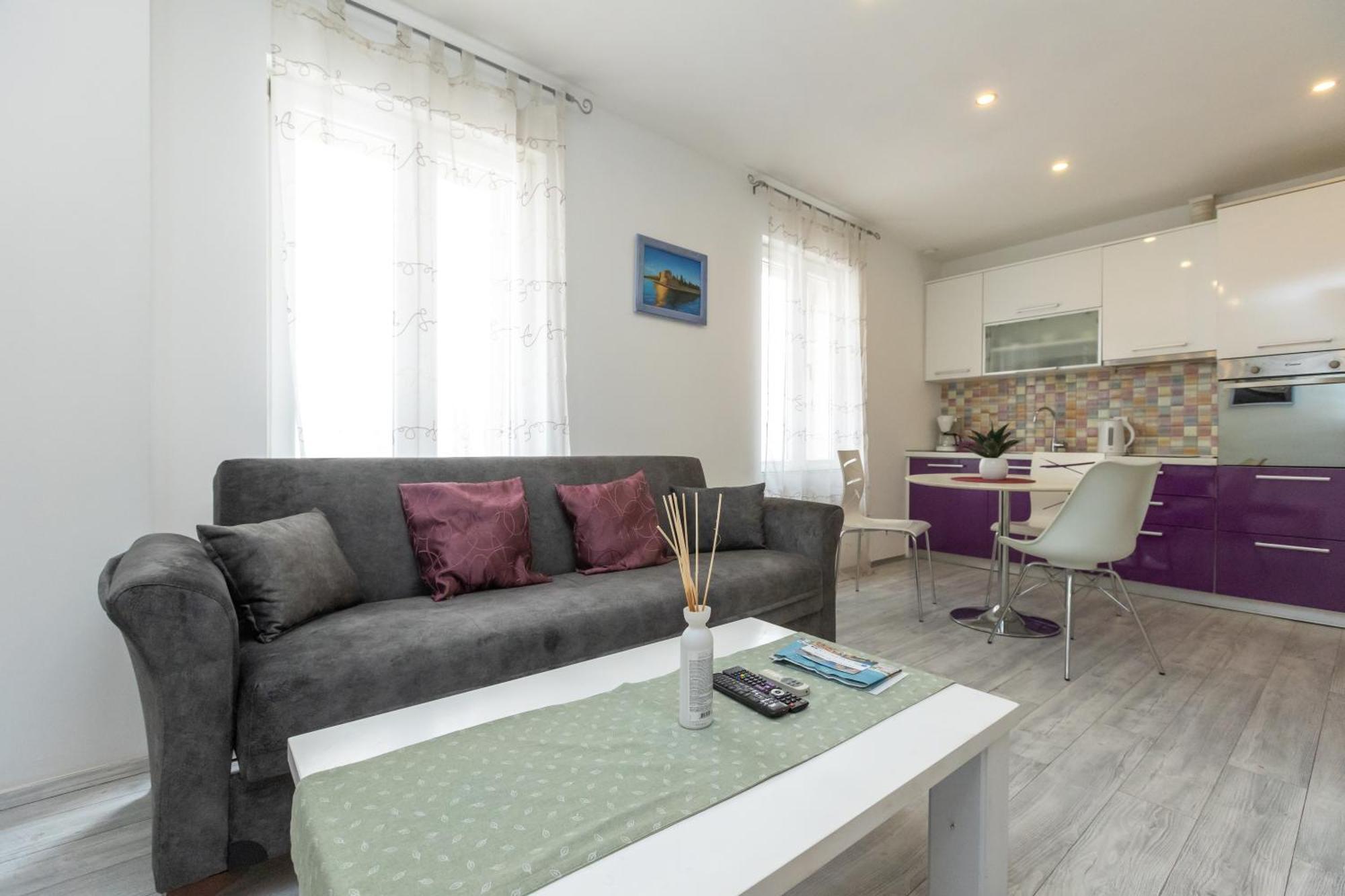 Alpha loft 1BR apartment in center Zara Esterno foto