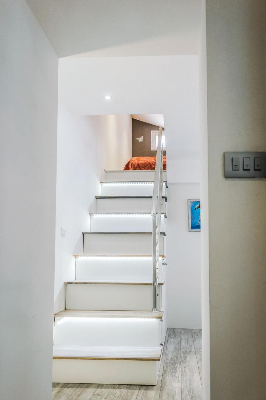 Alpha loft 1BR apartment in center Zara Esterno foto